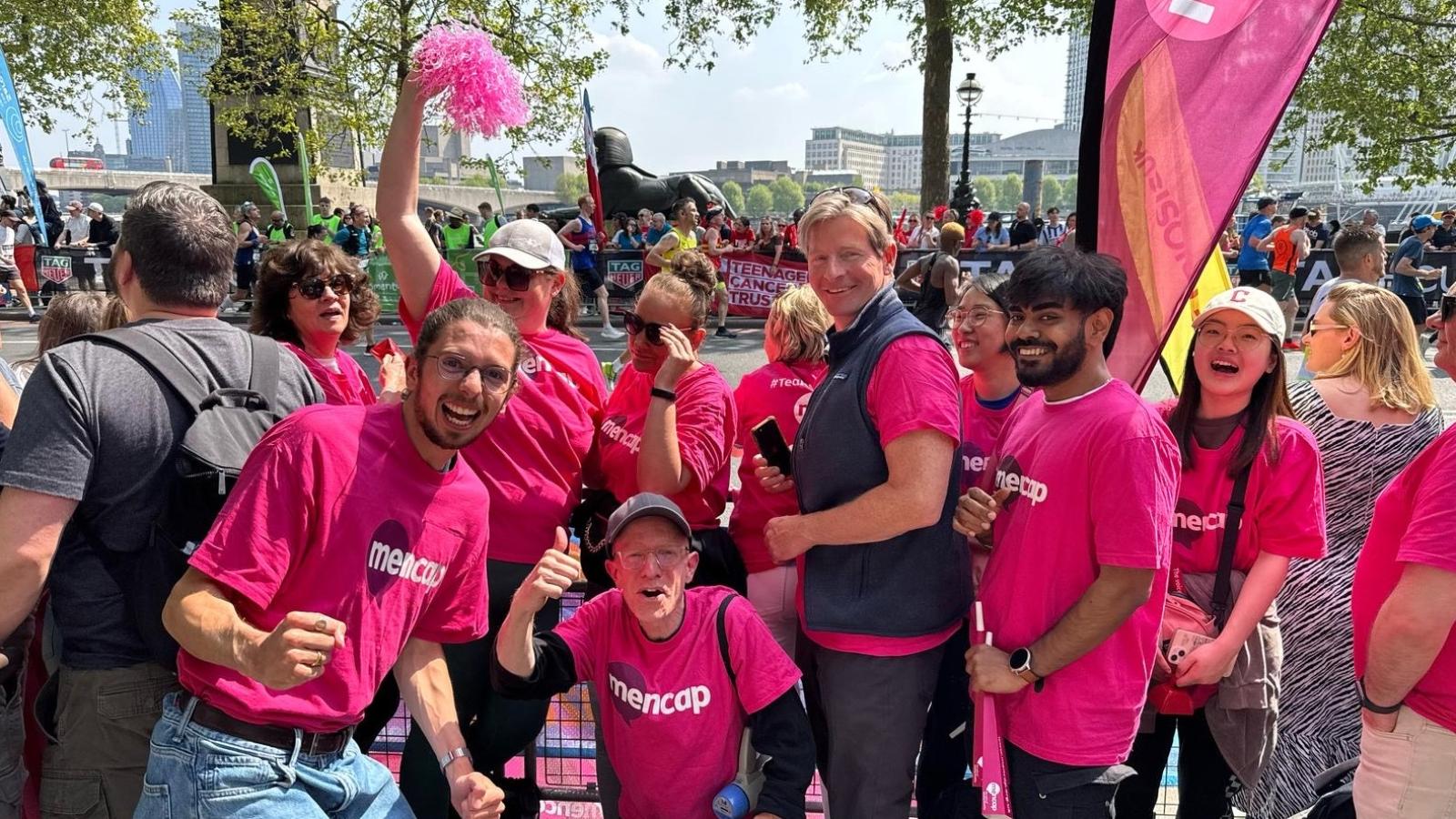 London Marathon Cheer Squad volunteer - April 26 